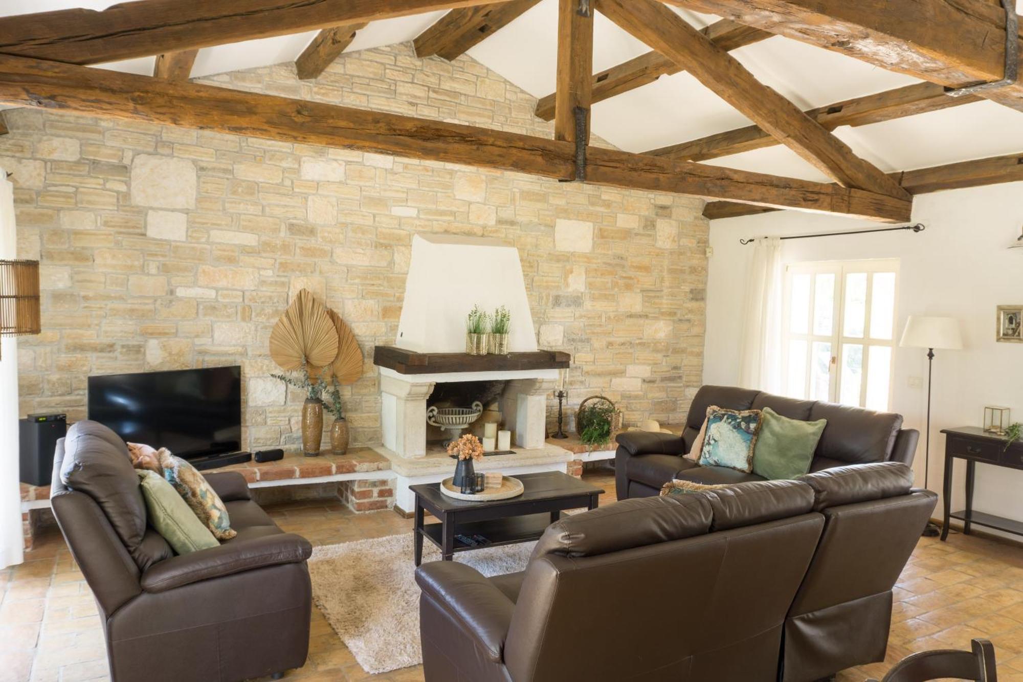 Villa Melissa - Istrisches Steinhaus Mit Pool In Guter Lage Sveti Lovreč Pazenatički Esterno foto